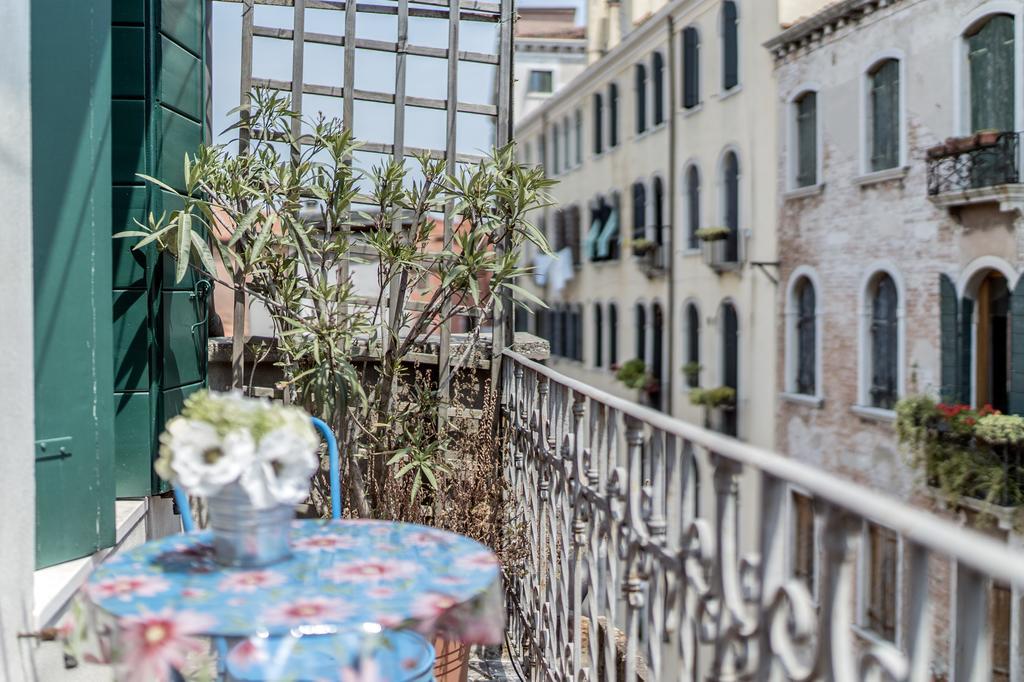 Three Terraces Apartment